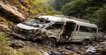 নেপালে পাহাড়ি সড়ক থেকে বাস খাদে পড়ে ৭ ভারতীয় তীর্থযাত্রী নিহত