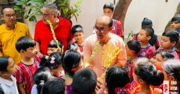 তক্ষশিলায় শিশুদের রঙিন উৎসব