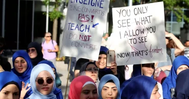 জনপরিসরে নামাজসহ ধর্মীয় আচারানুষ্ঠান নিষিদ্ধ হচ্ছে কানাডার কুইবেকে