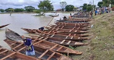 Sunamganj’s age-old boat market struggles as monsoon fails to bring water