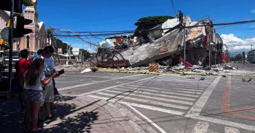 Powerful quake kills 15 in Philippines; triggers tsunami