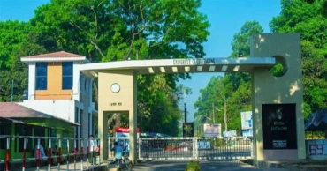 Classes resume at Chittagong University after three months