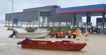 Heavy rain, floods inundate northern Vietnam, disrupt travel and economy