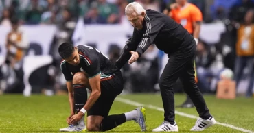 Aguirre blends psychology and inspiration as Mexico prepares for home World Cup