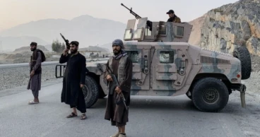 Pakistan, Afghanistan claim dozens killed in border clashes