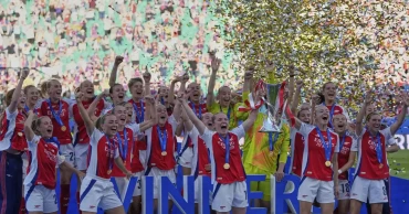 Arsenal stuns Barcelona to win the Women's Champions League