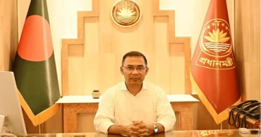 PM attends office on holiday for third consecutive week