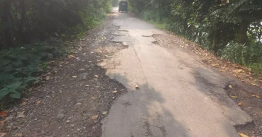 3 lakh people suffering due to unfit road in Moulvibazar; repairs neglected for years