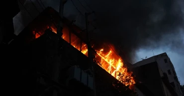 Chawkbazar building fire under control