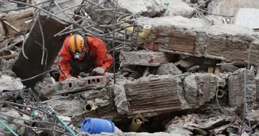 Earthquake response tests Colombia’s new government as rescuers race to find survivors