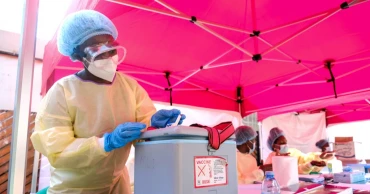 Uganda starts Ebola vaccine trial after outbreak kills nurse