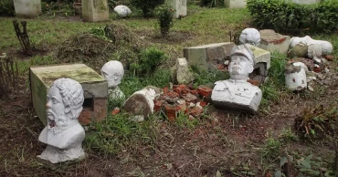 Broken sculptures, fading history: DU’s ‘Swadhinata Sangram’ complex