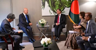 PM, UN refugee chief discuss sustainable solution to Rohingya crisis