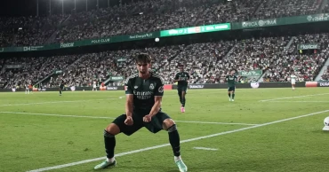 Real Madrid snatch late win at Elche after surrendering two-goal lead