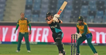 New Zealand set South Africa winning target of 159 in Women’s T20 World Cup cricket final