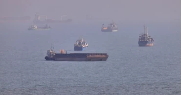 US strikes Iranian rocket launchers on the Strait of Hormuz in first military action in weeks