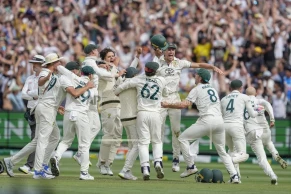 Australia claims dramatic final-hour victory against India in 4th Test