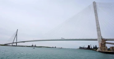 Canada inaugurates new bridge to US amid tariff tensions with Trump