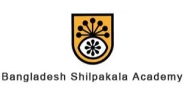 Play returns at National Theatre Hall for audiences after 84 days