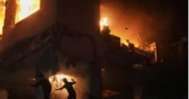 Israel says Gaza airstrike targeted Hamas military wing  leader