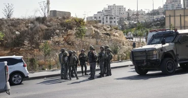 Israel orders West Bank closure after killing two Palestinians