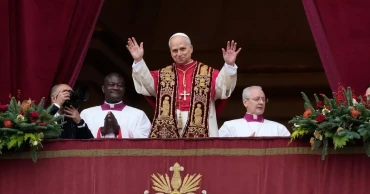 New Pope’s Christmas message highlights Gaza, Yemen, and migrant struggles