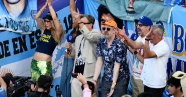 'Ted Lasso' cast fuels World Cup excitement in Kansas City