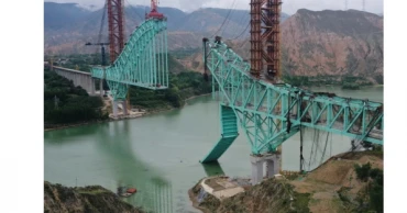 Bridge collapse in China kills 12 workers