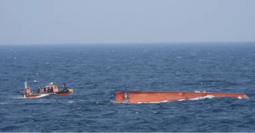 Chinese fishing boat capsizes off South Korea, nine crew missing