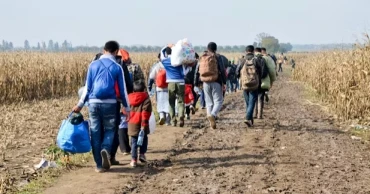 Refugee convention under threat, UNHCR official warns