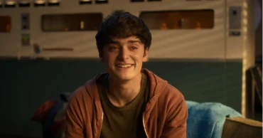 Noah Schnapp misses SNL episode of Stranger Things