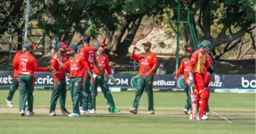 Nahid takes 4 as Bangladesh restrict Zimbabwe to 170
