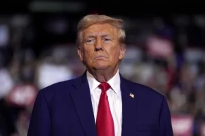 Trump announces  ban on travel to US from 19 countries