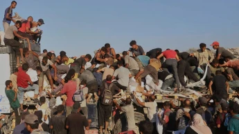 Former Israeli Security Chiefs Call for End to Gaza War as Netanyahu Plans Next Military Move