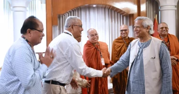 Buddhist leaders exchange greetings with Chief Adviser on Prabarana Purnima