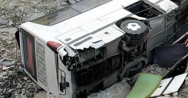 At least 35 people killed after buses collide in Syria
