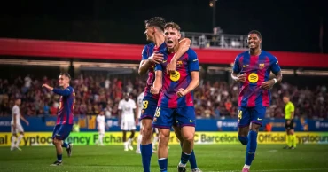 Hat-trick of braces sees Barcelona cruise past Valencia