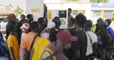 Mali faces fuel crisis as militants enforce blockade