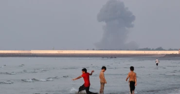 US launches fresh strikes on Iran as Tehran retaliates in Strait of Hormuz, Bahrain