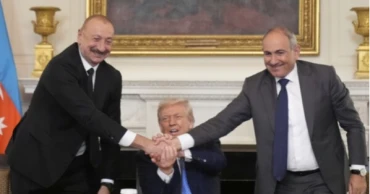 Armenia and Azerbaijan leaders shake hands, ink peace deal at White House summit