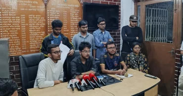 DU chemistry professor accused of sexually harassing male students