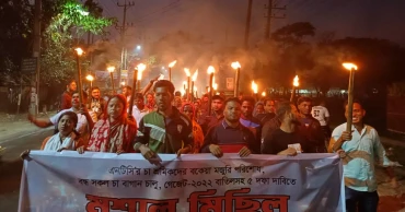 Sylhet tea workers bring out torch procession demanding dues