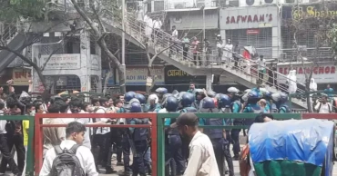 Clashes erupt again between Dhaka College, Ideal College students