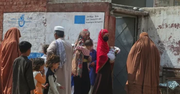 Thousands of Afghans flee Iran amid crisis