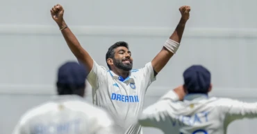 Bumrah stars with four wickets but Australia's tail pushes lead past 300 on 4th day of 4th test