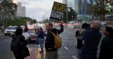 Protest letters from former Israeli soldiers lay bare profound rifts over the ongoing war