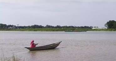 Low-lying areas in Faridpur district flooded as the Padma swells