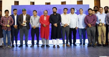 5 journalists among 11 receive Digital Media Forum awards
