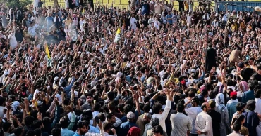 Violent protests end in Pakistan-administered Kashmir after peace deal