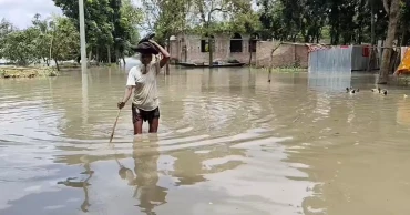 Flood miseries ease at Chapainawabganj as River Padma falls
